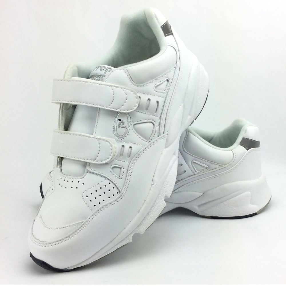 Propet Women's Stability Walker Strap Walking Shoe
